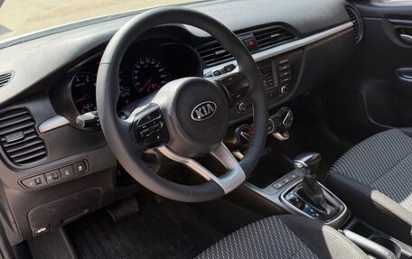 KIA Rio IV, 2018 год, 669 000 рублей, 5 фотография