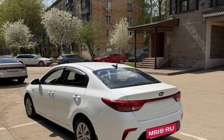 KIA Rio IV, 2018 год, 669 000 рублей, 2 фотография