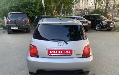 Toyota Ist II, 2003 год, 399 000 рублей, 5 фотография