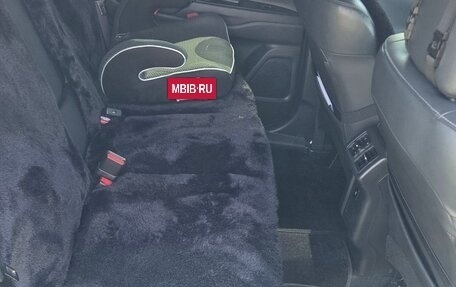 Mitsubishi Outlander III рестайлинг 3, 2019 год, 2 440 000 рублей, 7 фотография