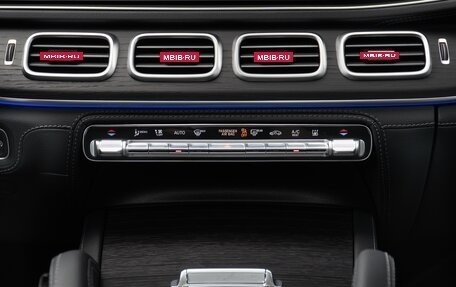 Mercedes-Benz GLS, 2025 год, 15 990 000 рублей, 30 фотография