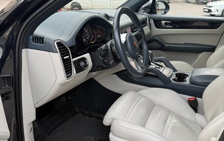Porsche Cayenne III, 2019 год, 10 000 000 рублей, 17 фотография