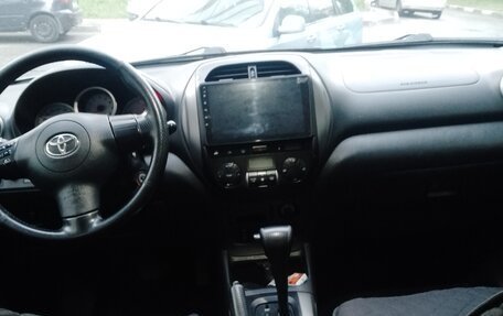 Toyota RAV4, 2005 год, 750 000 рублей, 5 фотография