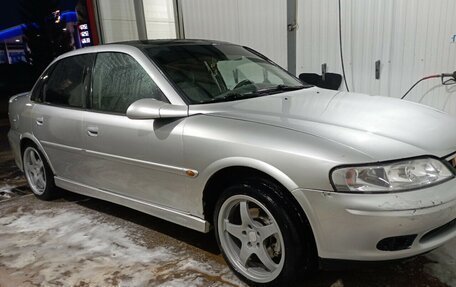 Opel Vectra B рестайлинг, 2001 год, 350 000 рублей, 4 фотография
