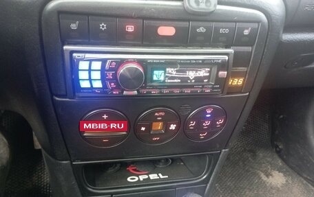 Opel Vectra B рестайлинг, 2001 год, 350 000 рублей, 9 фотография