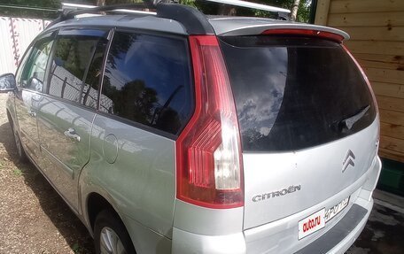Citroen C4 Picasso II рестайлинг, 2007 год, 280 000 рублей, 12 фотография