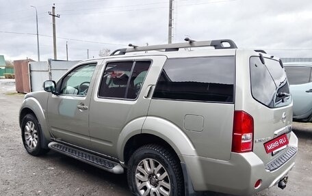 Nissan Pathfinder, 2011 год, 1 560 000 рублей, 5 фотография