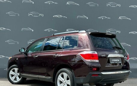 Toyota Highlander III, 2011 год, 1 997 300 рублей, 4 фотография