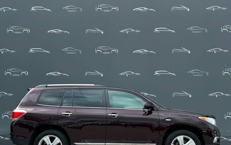 Toyota Highlander III, 2011 год, 1 997 300 рублей, 17 фотография