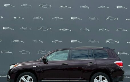 Toyota Highlander III, 2011 год, 1 997 300 рублей, 18 фотография
