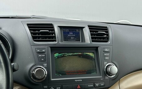 Toyota Highlander III, 2011 год, 1 997 300 рублей, 23 фотография