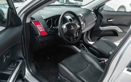 Mitsubishi Outlander III рестайлинг 3, 2010 год, 1 050 000 рублей, 6 фотография