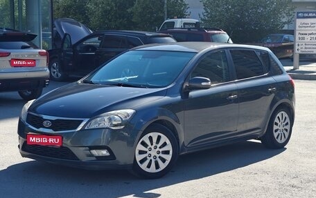 KIA cee'd I рестайлинг, 2010 год, 695 000 рублей, 1 фотография