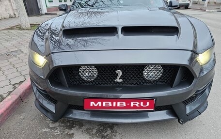 Ford Mustang VI рестайлинг, 2015 год, 2 900 000 рублей, 1 фотография
