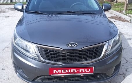KIA Rio III рестайлинг, 2011 год, 850 000 рублей, 1 фотография