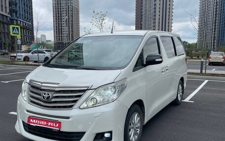 Toyota Alphard III, 2012 год, 2 550 000 рублей, 1 фотография