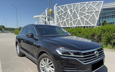 Volkswagen Touareg III, 2018 год, 4 750 000 рублей, 1 фотография