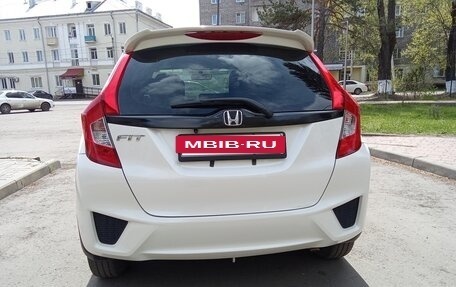 Honda Fit III, 2015 год, 1 010 000 рублей, 4 фотография