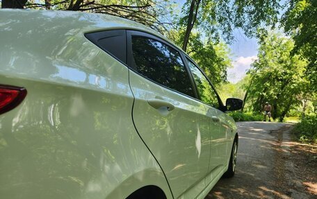 Hyundai Solaris II рестайлинг, 2016 год, 985 000 рублей, 5 фотография