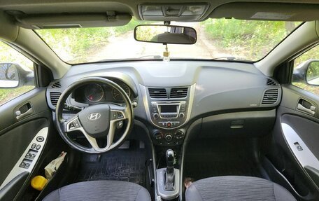 Hyundai Solaris II рестайлинг, 2016 год, 985 000 рублей, 13 фотография