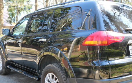 Mitsubishi Pajero Sport II рестайлинг, 2011 год, 2 800 000 рублей, 6 фотография