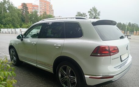 Volkswagen Touareg III, 2017 год, 4 000 000 рублей, 3 фотография