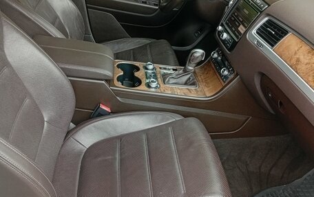 Volkswagen Touareg III, 2017 год, 4 000 000 рублей, 16 фотография