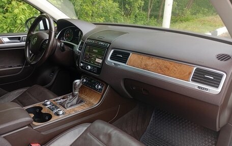 Volkswagen Touareg III, 2017 год, 4 000 000 рублей, 17 фотография