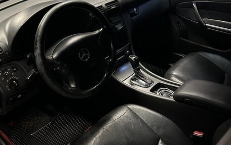 Mercedes-Benz C-Класс, 2005 год, 600 000 рублей, 9 фотография