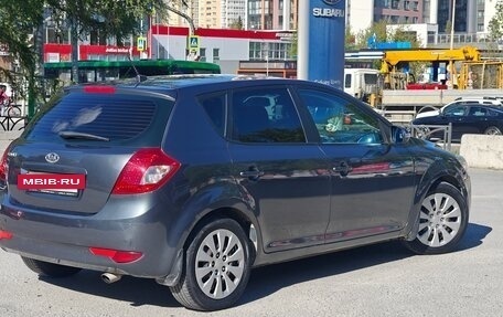 KIA cee'd I рестайлинг, 2010 год, 695 000 рублей, 3 фотография