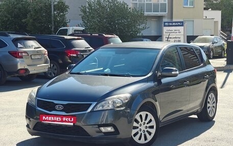KIA cee'd I рестайлинг, 2010 год, 695 000 рублей, 9 фотография