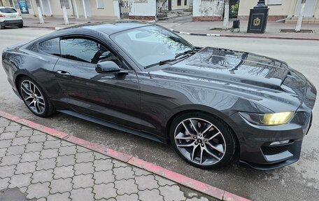 Ford Mustang VI рестайлинг, 2015 год, 2 900 000 рублей, 5 фотография