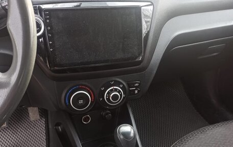 KIA Rio III рестайлинг, 2011 год, 850 000 рублей, 10 фотография