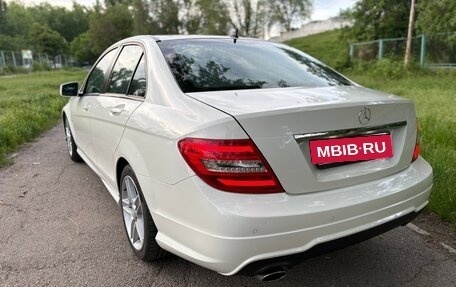 Mercedes-Benz C-Класс, 2011 год, 1 490 000 рублей, 4 фотография