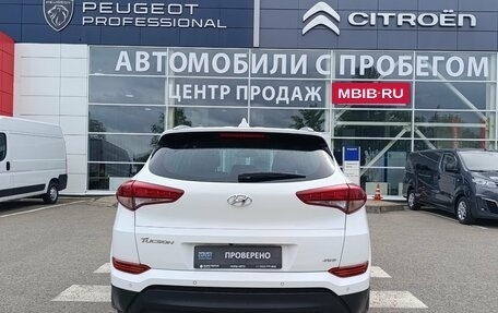 Hyundai Tucson III, 2016 год, 1 990 000 рублей, 6 фотография