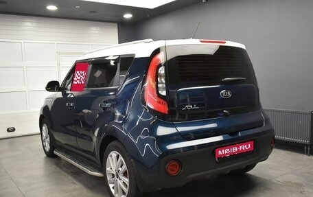 KIA Soul II рестайлинг, 2018 год, 1 625 000 рублей, 6 фотография