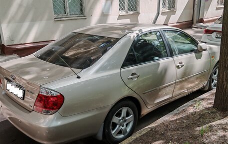 Toyota Camry V40, 2005 год, 650 000 рублей, 4 фотография