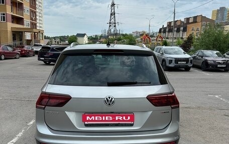 Volkswagen Tiguan II, 2018 год, 2 750 000 рублей, 5 фотография