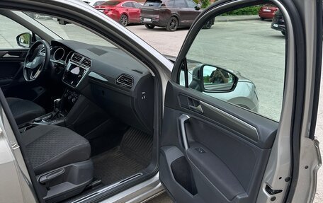 Volkswagen Tiguan II, 2018 год, 2 750 000 рублей, 20 фотография