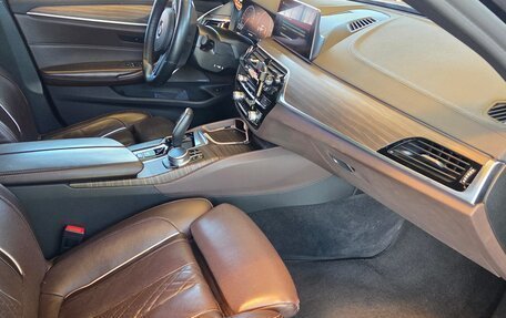 BMW 5 серия, 2018 год, 5 190 000 рублей, 18 фотография