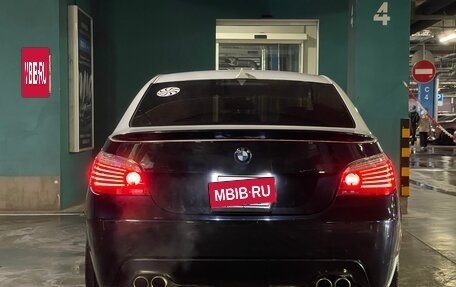 BMW 5 серия, 2004 год, 1 450 000 рублей, 10 фотография