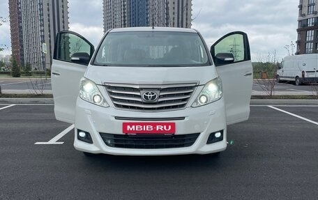 Toyota Alphard III, 2012 год, 2 550 000 рублей, 18 фотография
