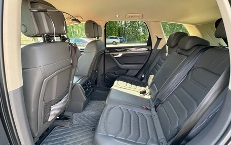 Volkswagen Touareg III, 2018 год, 4 750 000 рублей, 12 фотография