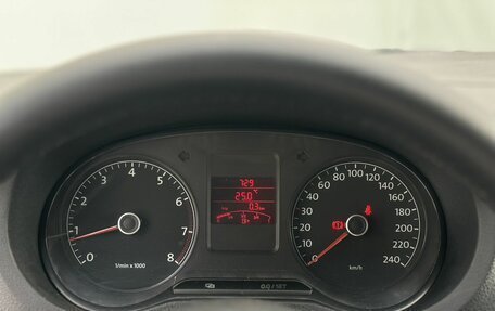 Volkswagen Polo VI (EU Market), 2011 год, 650 000 рублей, 14 фотография