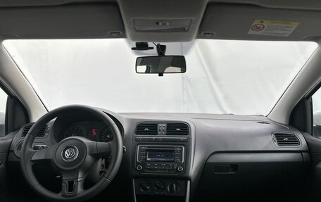 Volkswagen Polo VI (EU Market), 2011 год, 650 000 рублей, 13 фотография