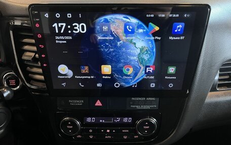 Mitsubishi Outlander III рестайлинг 3, 2018 год, 2 000 000 рублей, 24 фотография