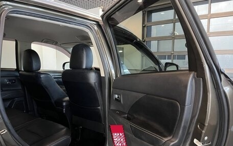 Mitsubishi Outlander III рестайлинг 3, 2018 год, 2 000 000 рублей, 26 фотография