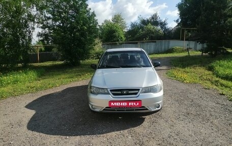 Daewoo Nexia I рестайлинг, 2011 год, 1 фотография
