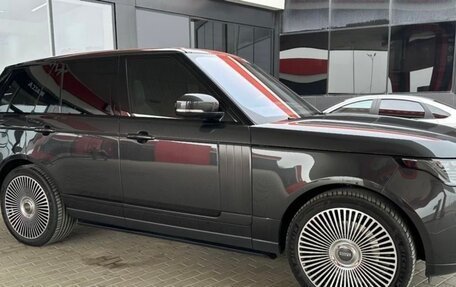 Land Rover Range Rover IV рестайлинг, 2018 год, 8 500 000 рублей, 5 фотография