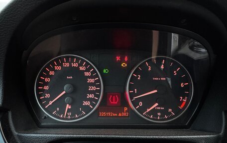 BMW 3 серия, 2005 год, 620 000 рублей, 13 фотография